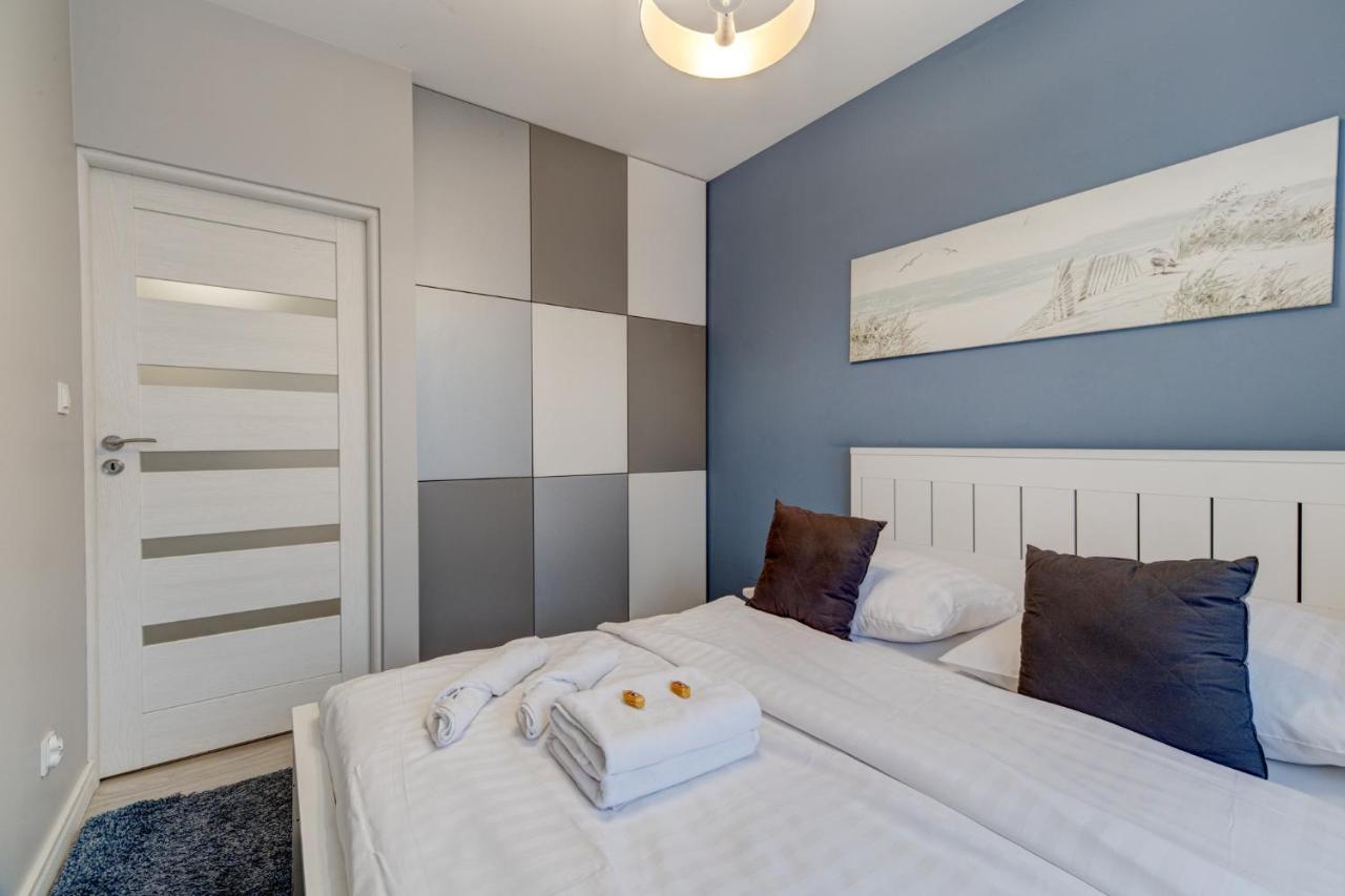 Prestige Aparthotel Centrum Nautica 什切青 外观 照片
